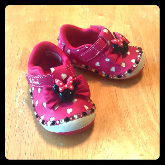 custom minnie mouse shoes